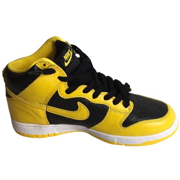 Nike Dunk High SP Iowa Varsity Maize Golden Rod Sz 6.5 Yellow Black CZ8149-002 - Picture 2 of 15